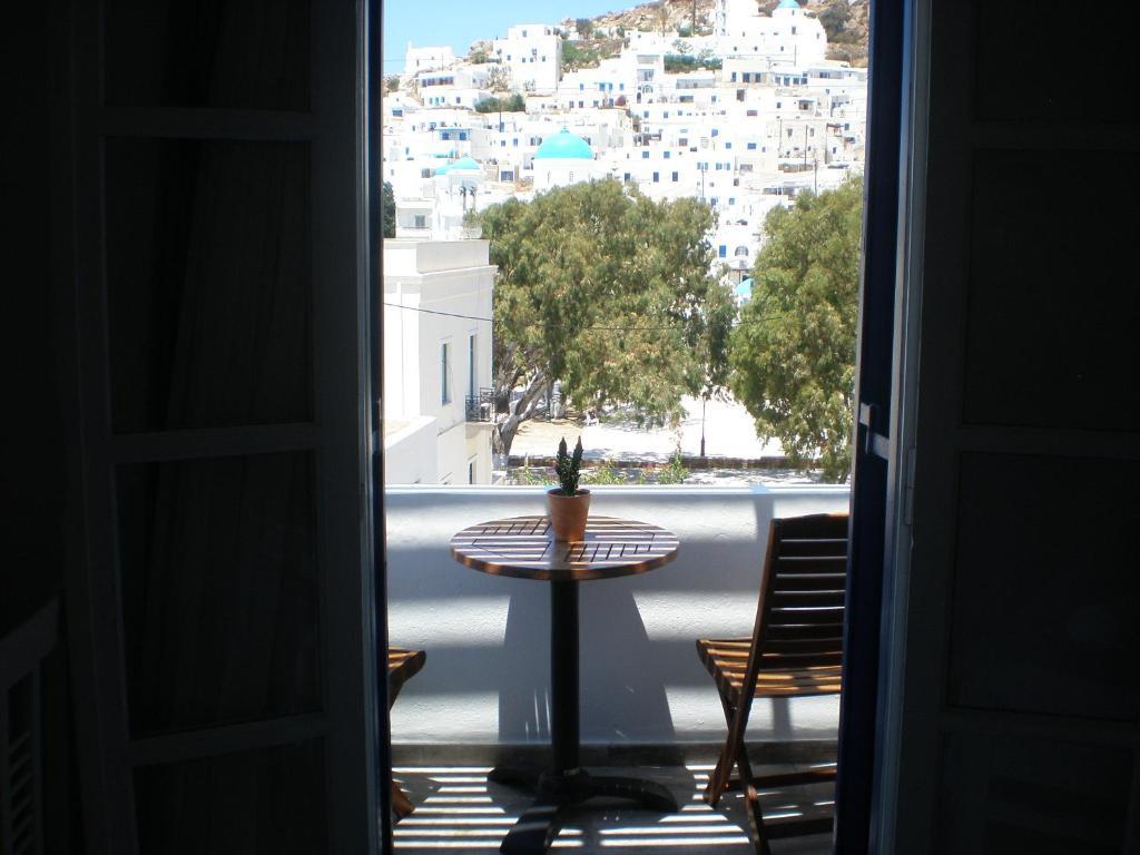 איוס חורה Armonia Pension מראה חיצוני תמונה